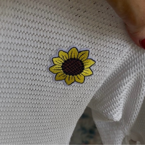 White Button-Up Women's Top with butterfly and sunflower detail - Picture 6 of 10